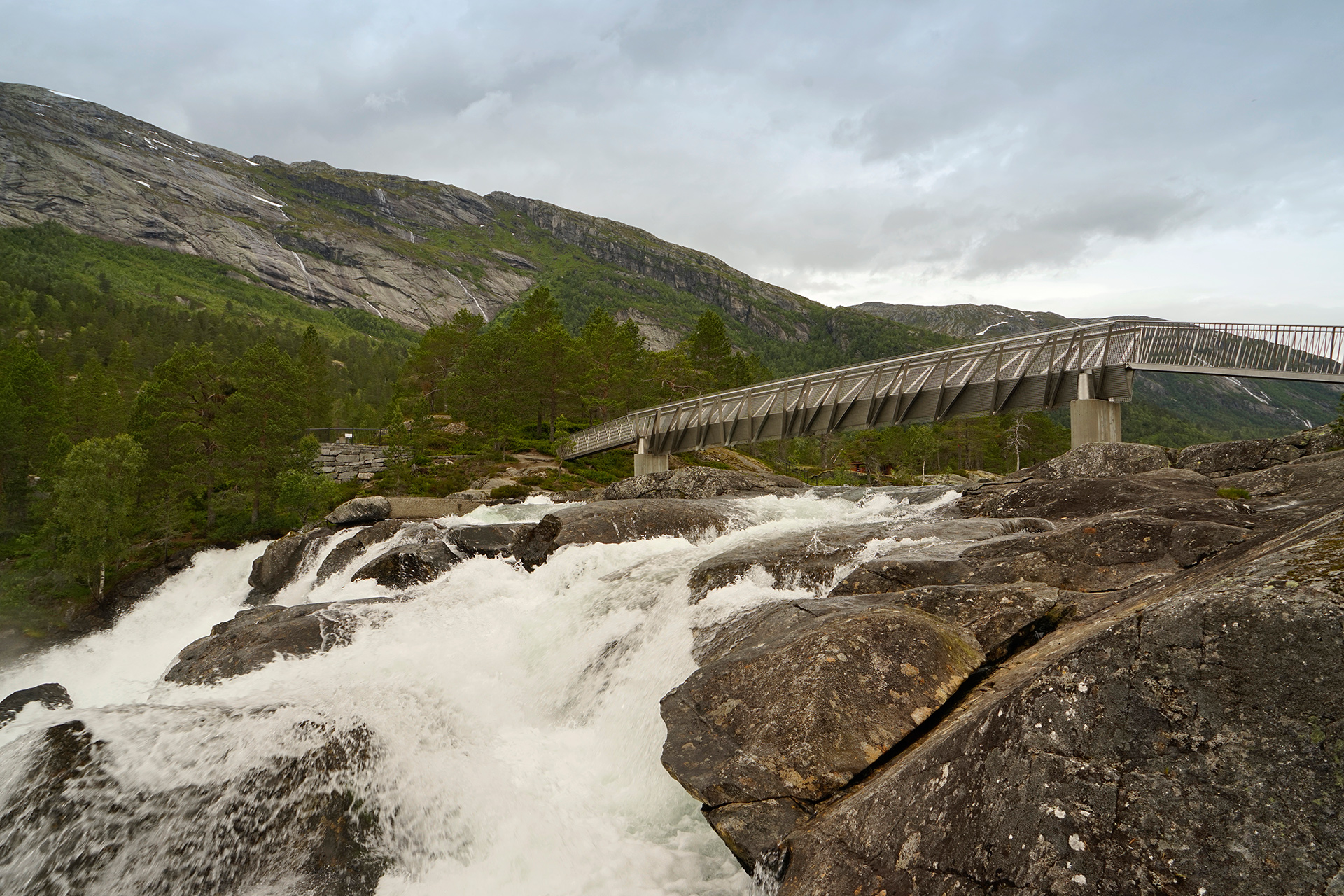 Gaularfjellet - Likholefossen Bridge