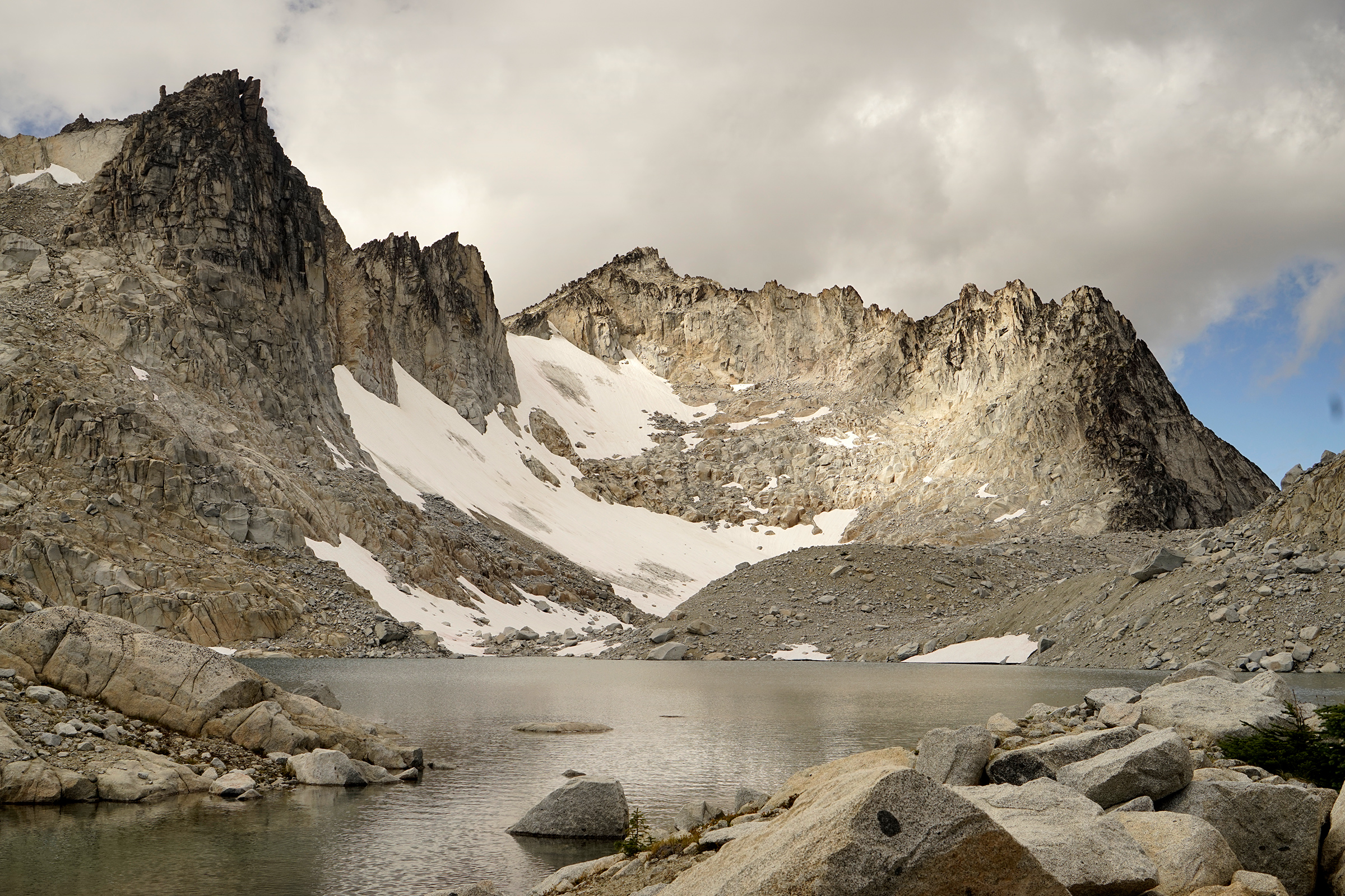 WanderingAway.com : A One-Way Hike Through The Enchantments